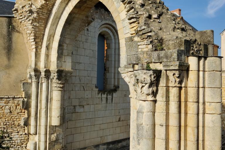 L'Abbaye Notre-Dame de Déols - Agrandir l'image 4 sur 9, fenêtre modale