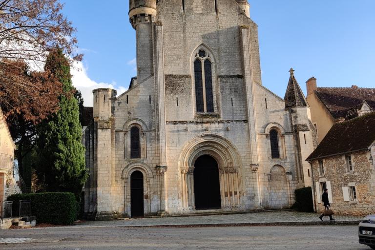 L'abbaye de Fontgombault - Agrandir l'image 1 sur 3, fenêtre modale