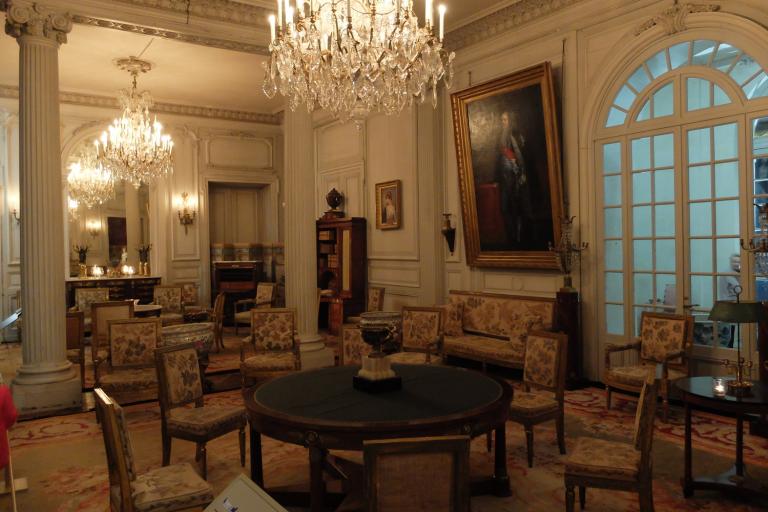 Le château de Valençay - Agrandir l'image 5 sur 9, fenêtre modale