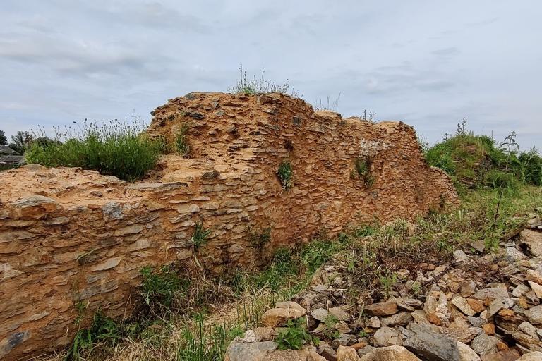 La forteresse de Cluis-Dessous - Agrandir l'image 5 sur 6, fenêtre modale
