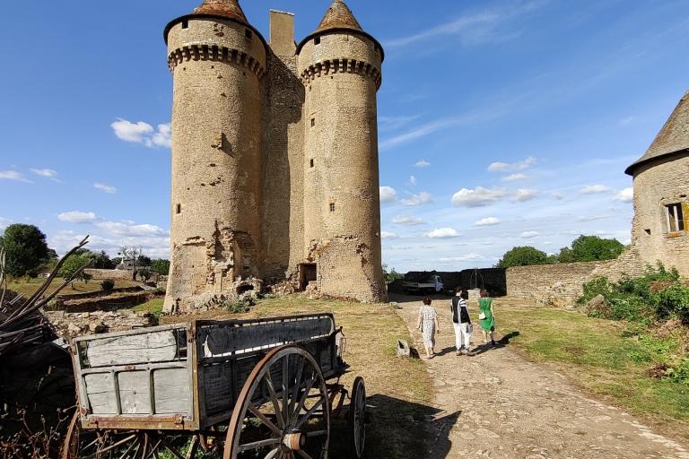 Le château de Sarzay - Agrandir l'image 4 sur 9, fenêtre modale