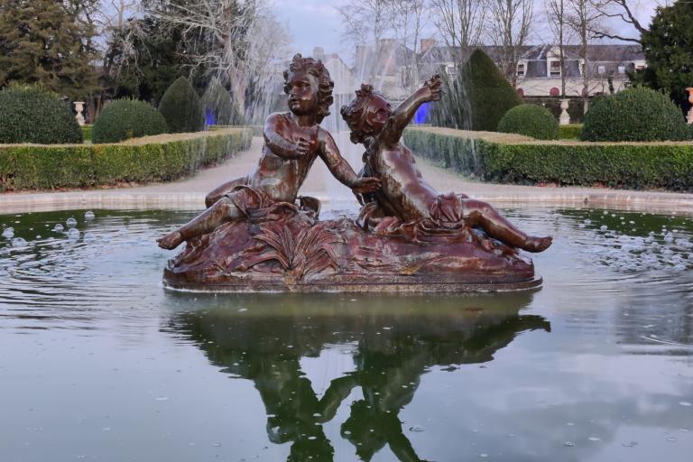 Le château de Valençay - Agrandir l'image 9 sur 9, fenêtre modale