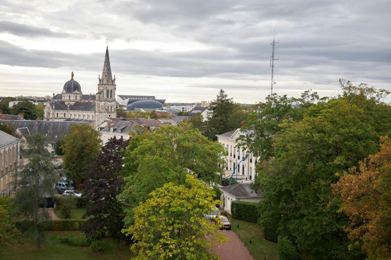 Le château Raoul à Châteauroux - Agrandir l'image 5 sur 6, fenêtre modale