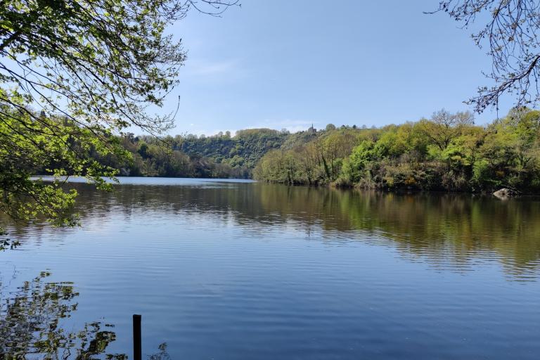 La boucle du Pin à Badecon-le-Pin - Agrandir l'image 2 sur 9, fenêtre modale