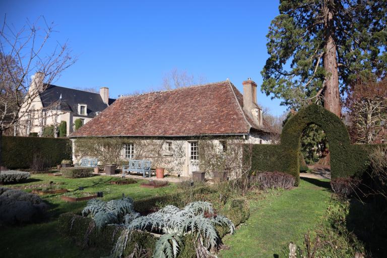 Le domaine de Poulaines - Agrandir l'image 2 sur 9, fenêtre modale