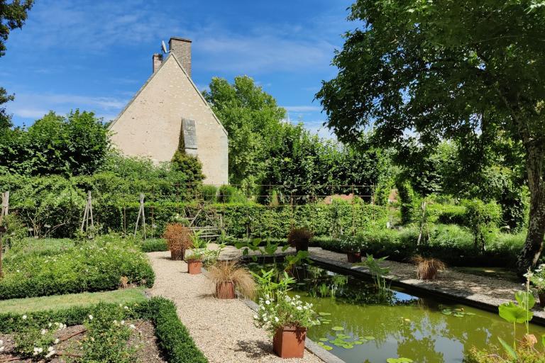 Le domaine de Poulaines - Agrandir l'image 4 sur 9, fenêtre modale