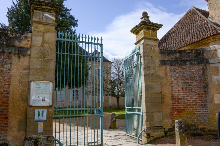 La Maison de George Sand à Nohant - Agrandir l'image 1 sur 9, fenêtre modale