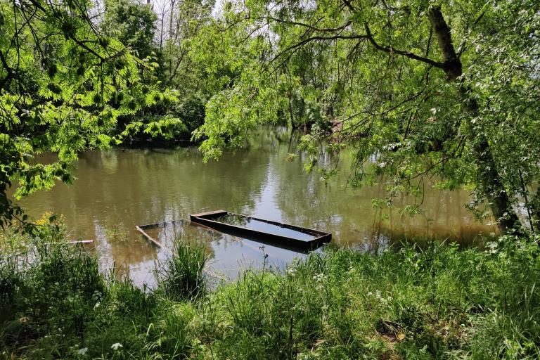Vue extérieure de l'écoparc des Chènevières à Déols - Agrandir l'image 1 sur 9, fenêtre modale
