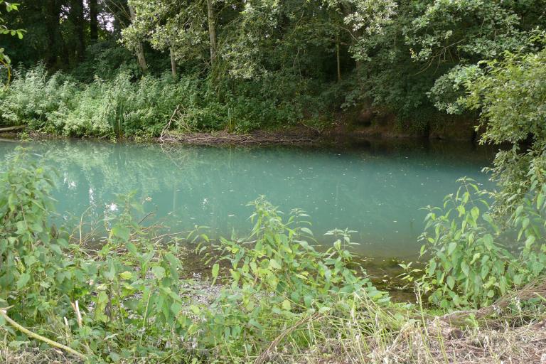 Les sources de la Théols à Ambrault & Bommiers - Agrandir l'image 3 sur 9, fenêtre modale