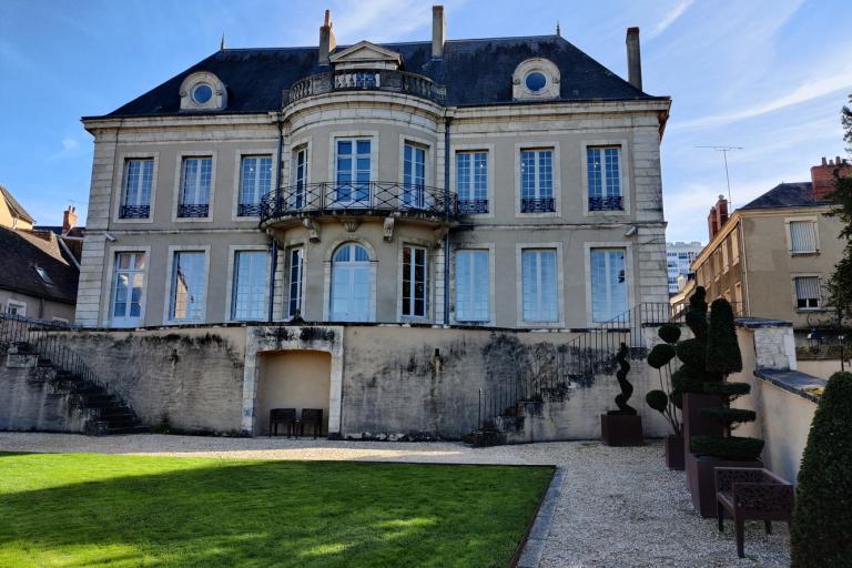 Le musée Bertrand à Châteauroux - Agrandir l'image 2 sur 9, fenêtre modale