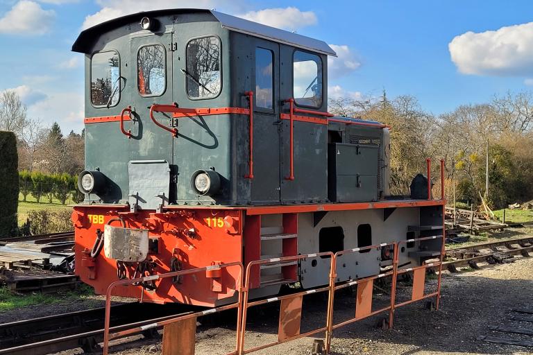Le Train du Bas-Berry - Agrandir l'image 2 sur 6, fenêtre modale