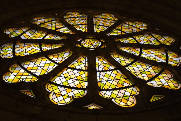 La collégiale Saint-Sylvain de Levroux - Agrandir l'image 5 sur 6, fenêtre modale