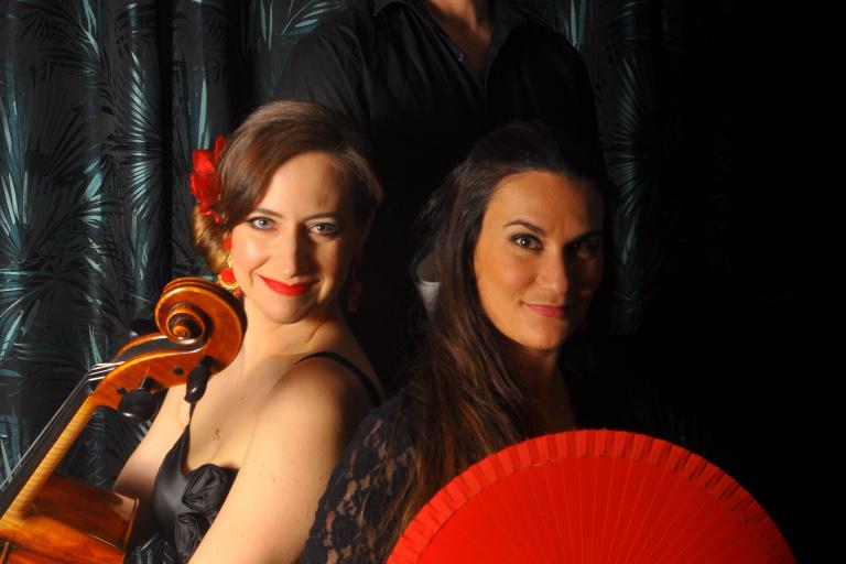 Agrandir l'image 1 sur 2, fenêtre modale